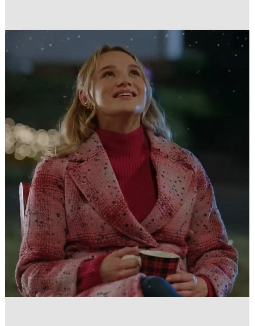 AlanaFilmHolidayTouchdownAChiefsLoveStory2024HunterKingPinkPlaidCoat