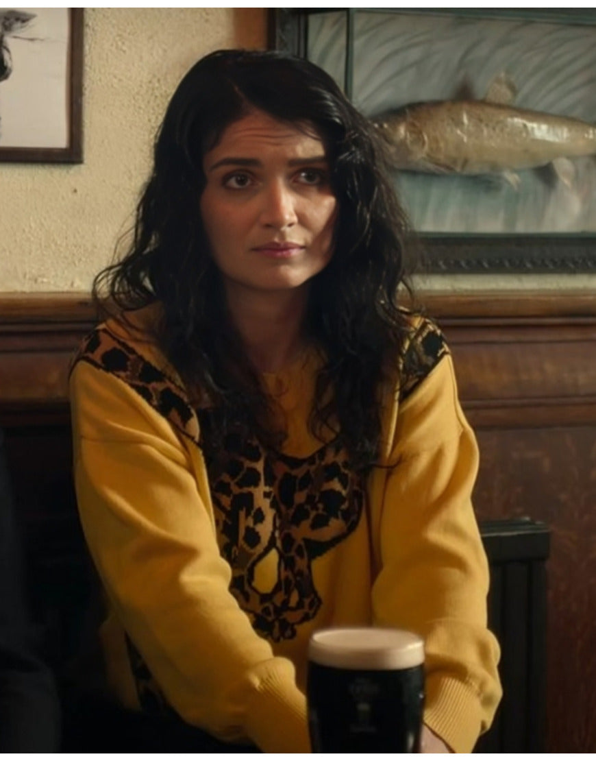 Bad-Sisters-S02-Eve-Hewson-Leopard-Sweatshirt