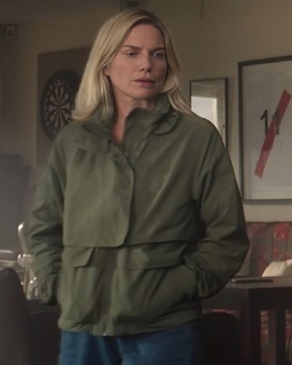 BadSistersS02EvaBirthistleEffortlessJackets