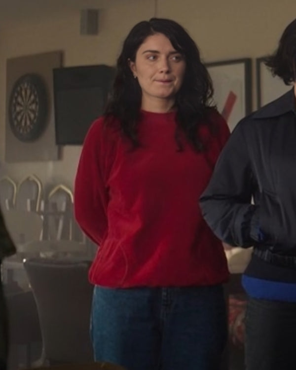 BadSistersS02EveHewsonRedSweaters
