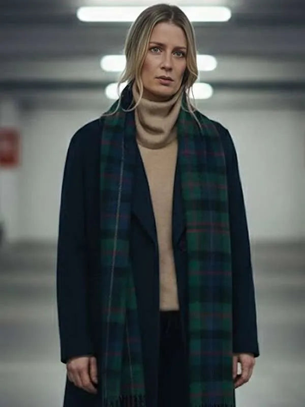 Beverly D’Angelo Sleepwalker 2026 Wool Coat