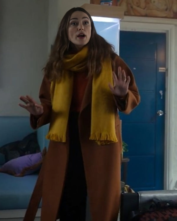 BlackDovesKeiraKnightleyBrownCoats