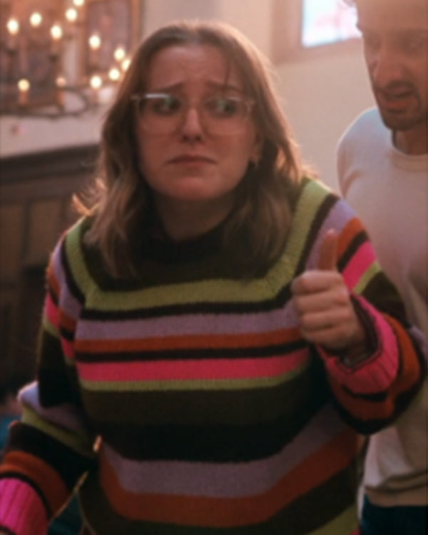 CarlaTheSexLivesOfCollegeGirlsS03IsabellaRolandStripedSweater