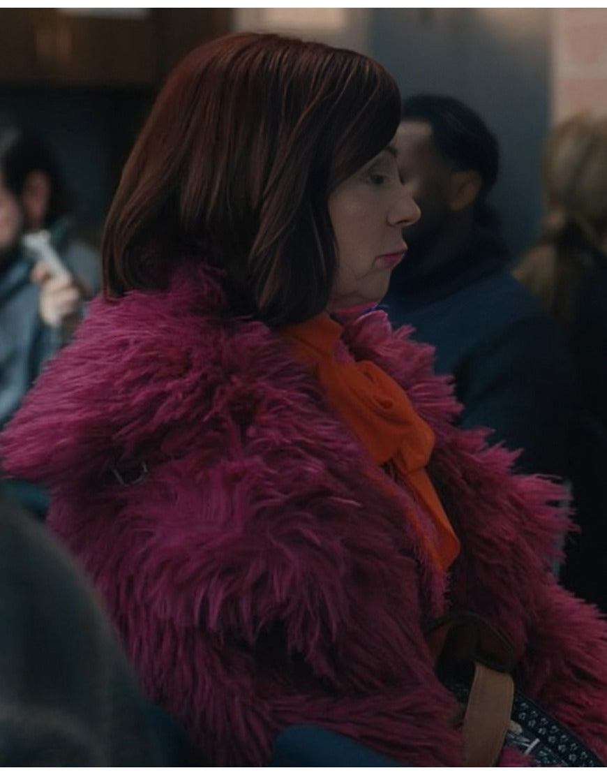 ElsbethTascioniTVSeriesElsbethS02CarriePrestonPinkFurTexturedCoat