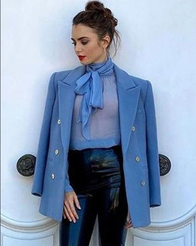 EmilyCooperEmilyInParisBluePeacoat