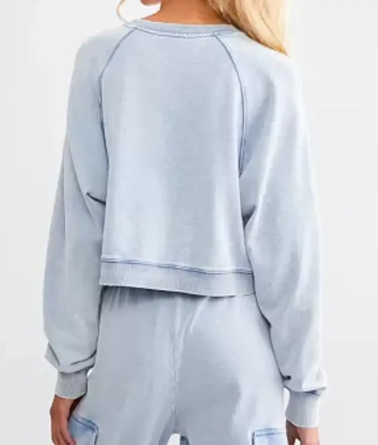 Ginny & Georgia S03 Georgia Miller Light Blue Sweatshirt