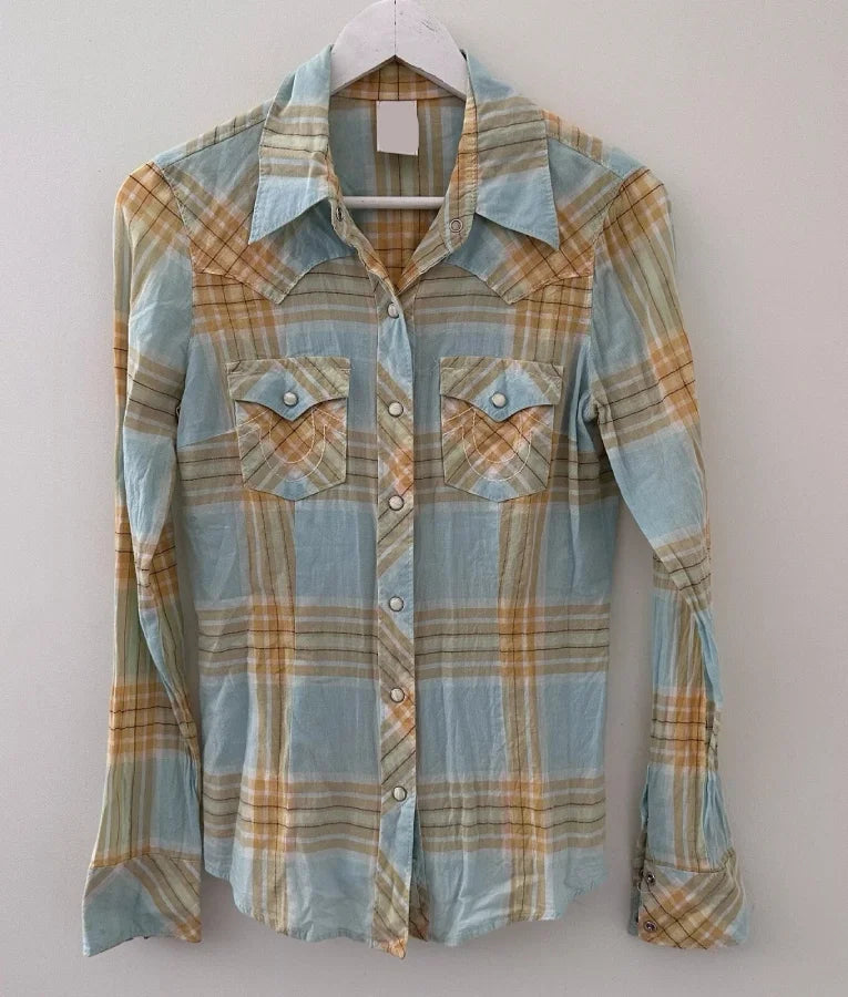 Heartland S18 Amy Fleming Plaid Shirt