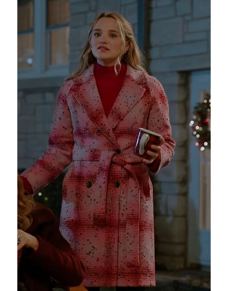 HolidayTouchdownAChiefsLoveStory2024HunterKingPinkCoats
