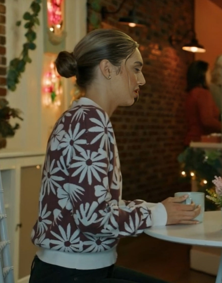 JosieFilmANovelNoel2024KaitlynBernardFloralCardigans