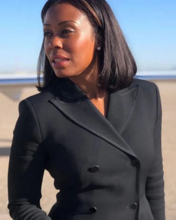 Karen-Pittman-Yellowstone-Season-4-Black-Coat