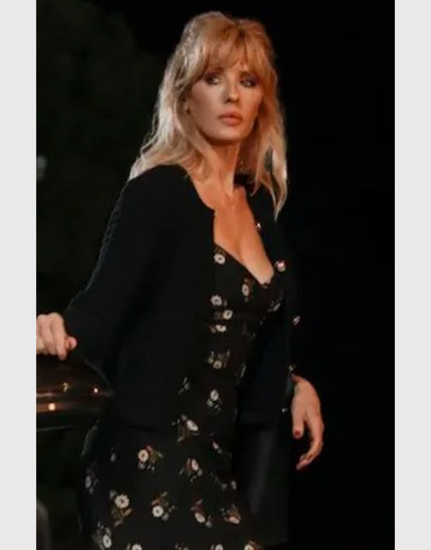 KellyReillyTVSeriesYellowstoneS05BethDuttonBlackCardigans