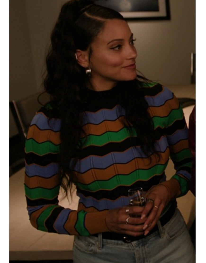 LaceyQuinnTVSeriesFoundS02GabrielleWalshMultiStripedSweater