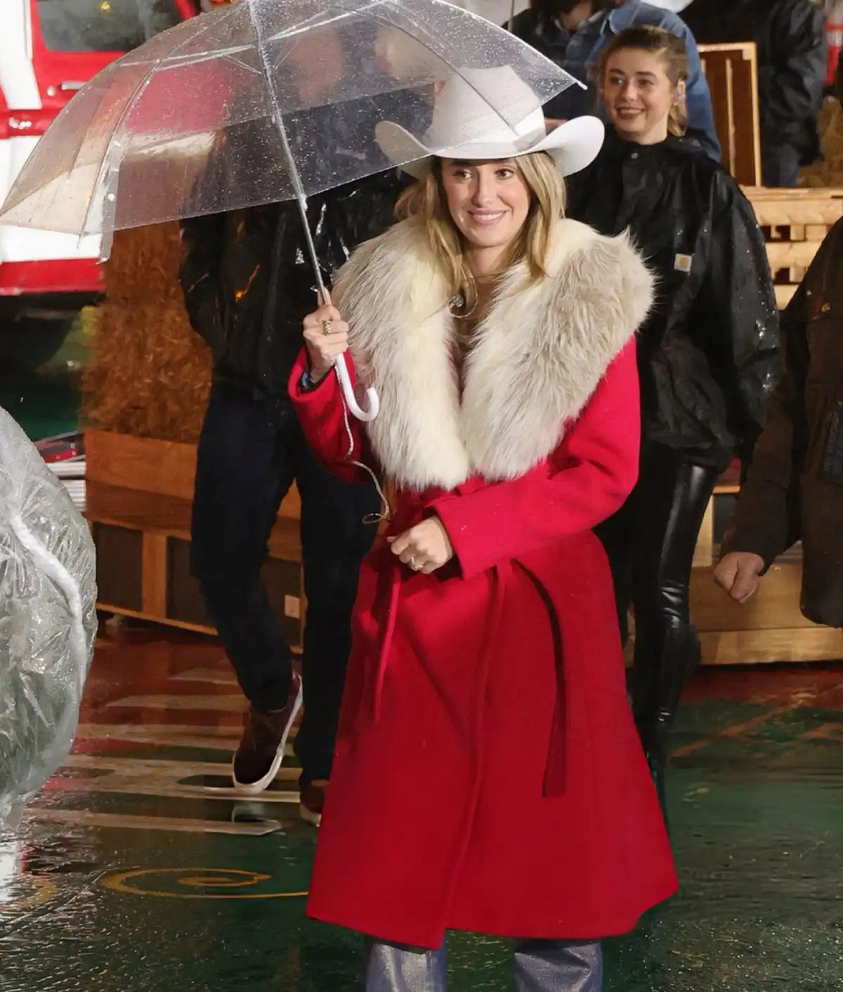 Lainey Wilson 2025 Macy’s Thanksgiving Day Parade Coat