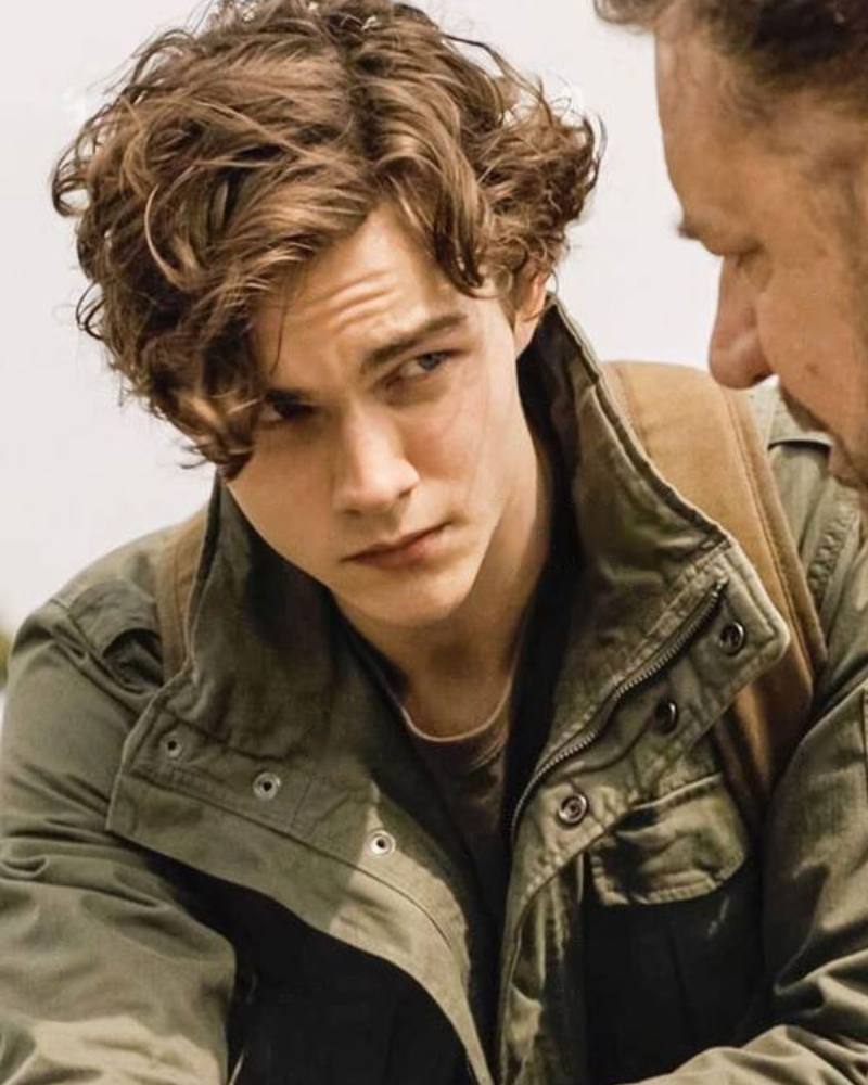 Kraven The Hunter 2024 Levi Miller Green Jacket