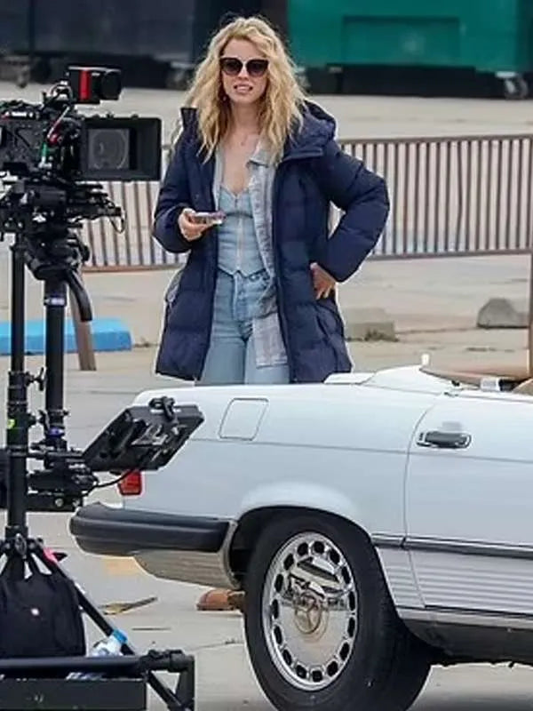 MaXXXine Mia Goth Blue Puffer Jacket