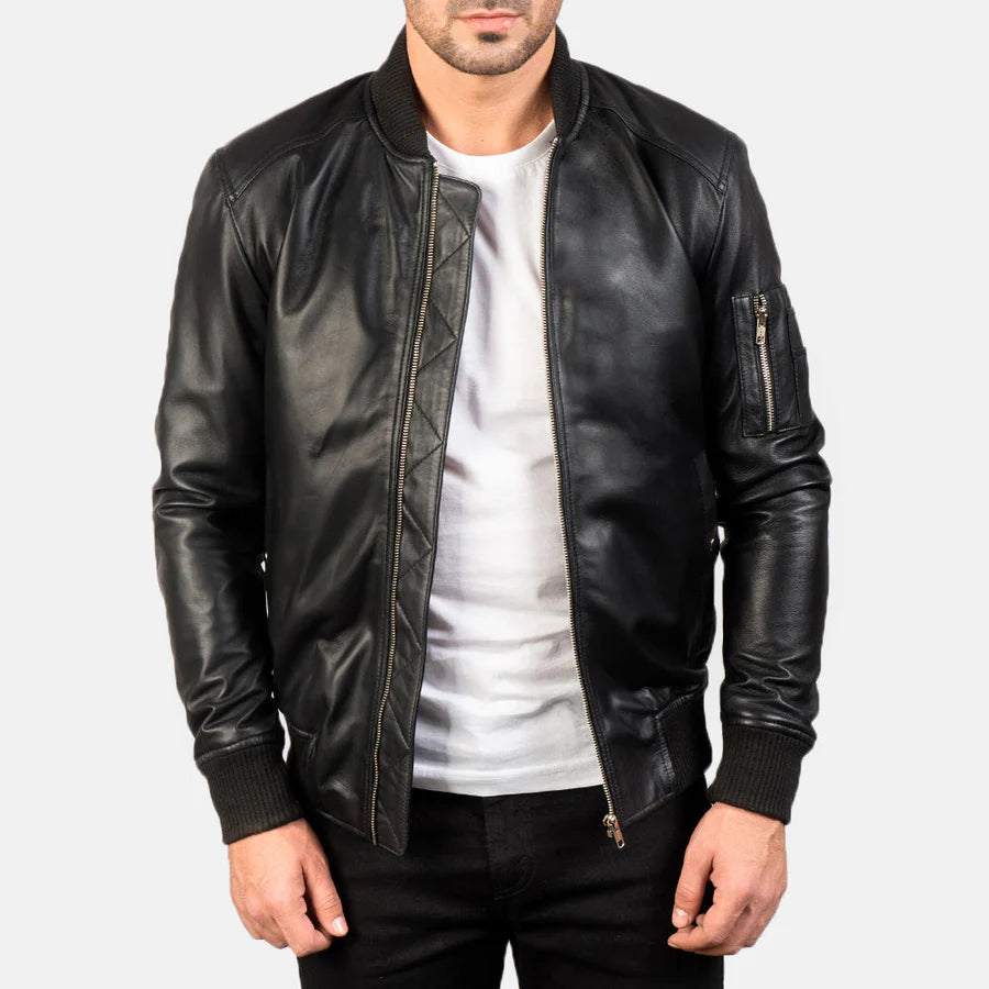 Men_s_Sven_Black_Leather_Bomber_Jacket-3_900x_e95c3073-2099-4d09-bb52-79e211f6392c