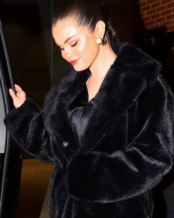 Rare Beauty Event 2023 Selena Gomez Faux Fur Coat