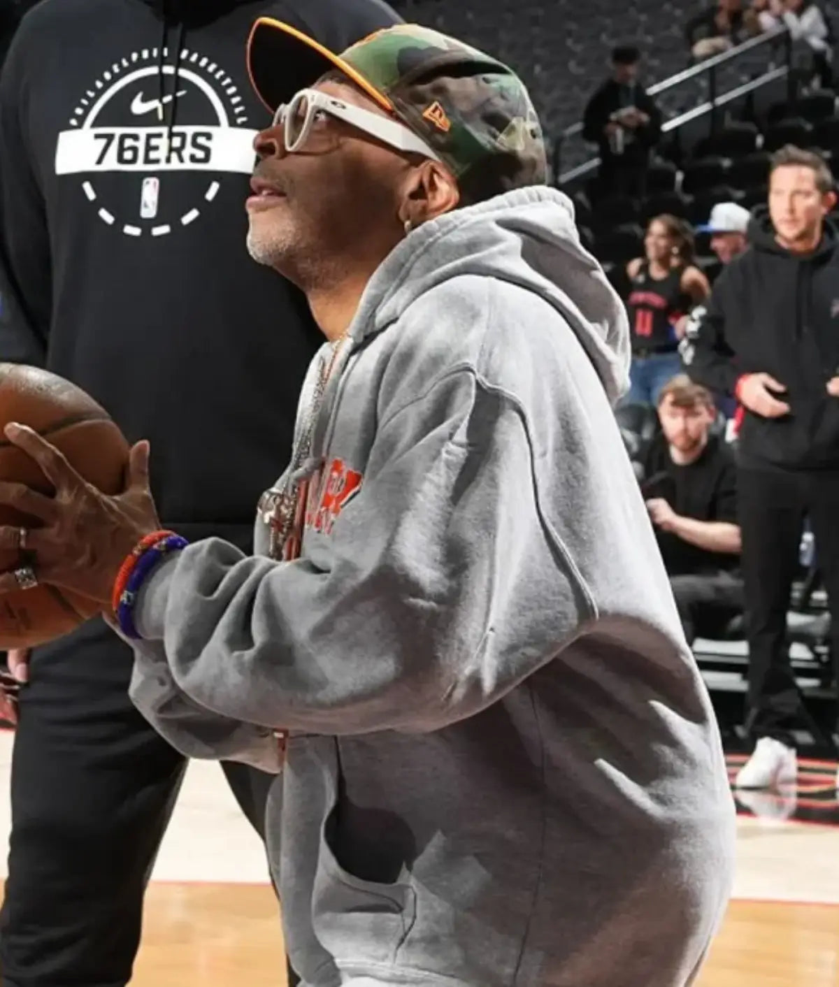 Dallas Jackets - Spike Lee New York Knicks VS Philadelphia 76ers Hoodie