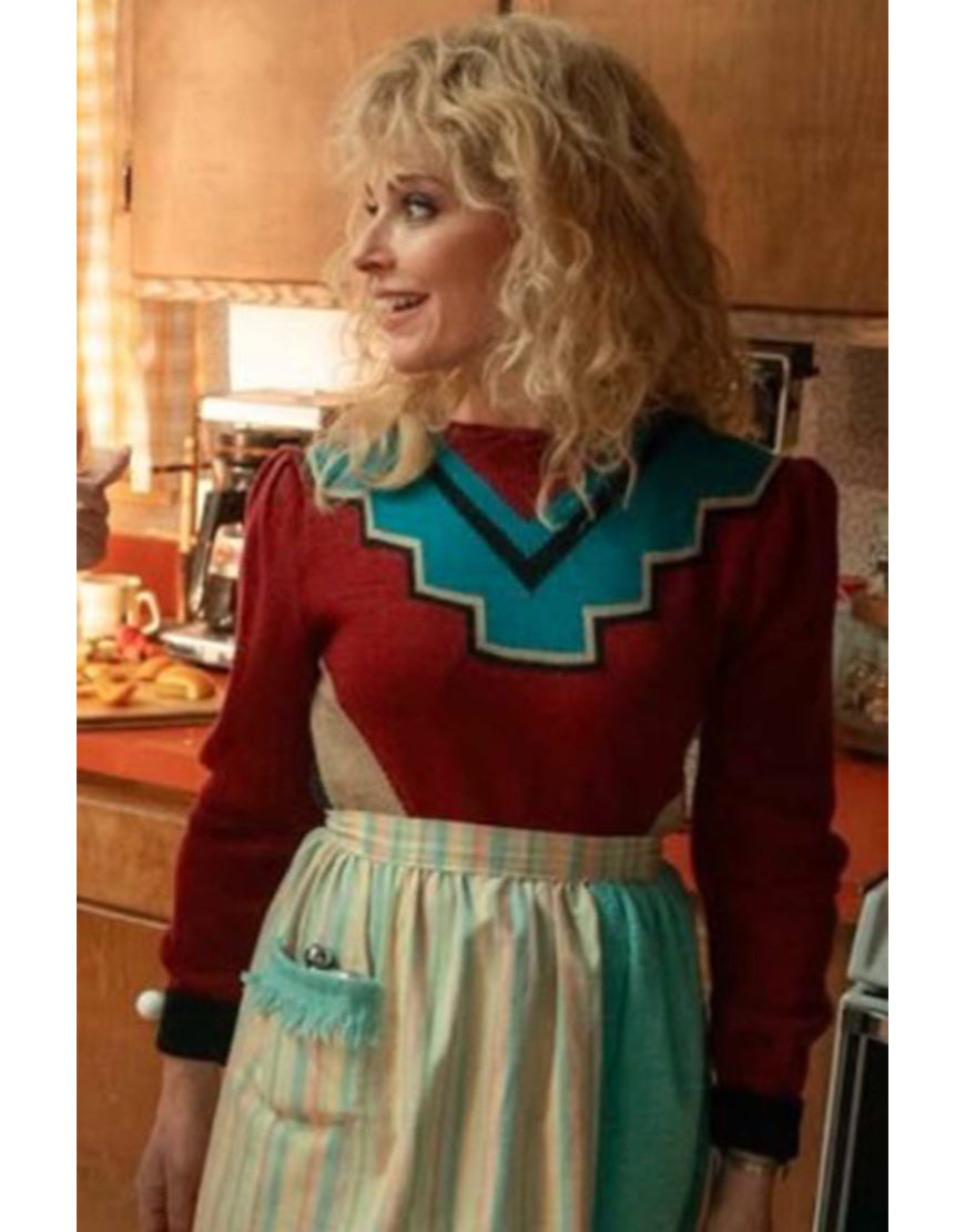 Stranger Things S05 Cara Buono Sweater