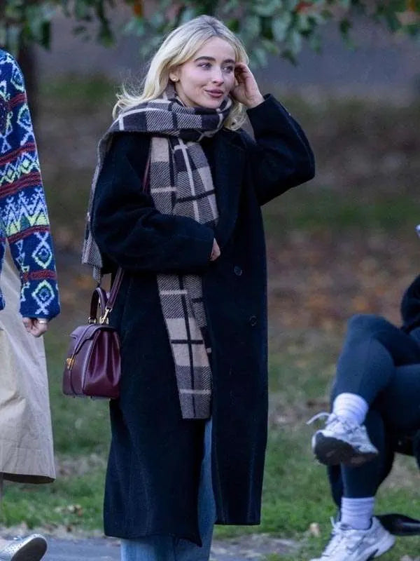 Dallas Jackets - Street Style Sabrina Carpenter Black Wool Coat