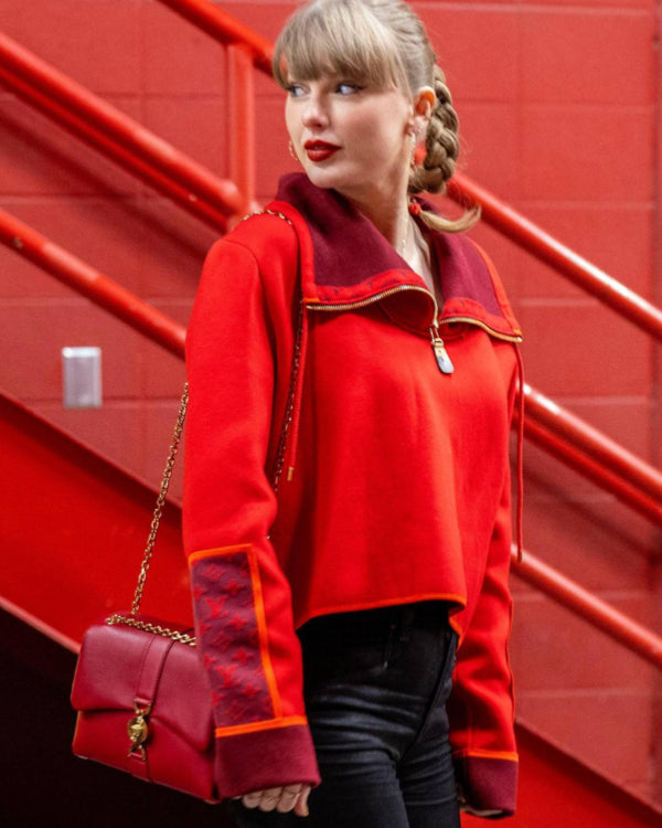 Taylor Swift Chiefs vs Raiders Game Sweater