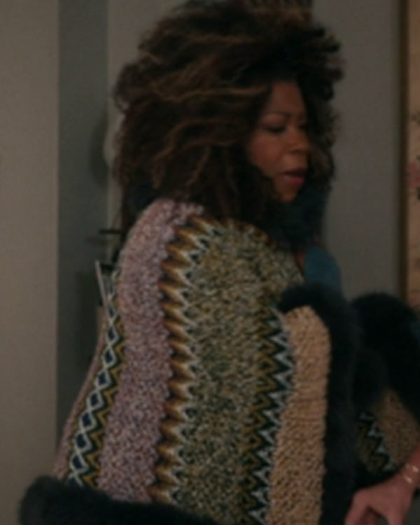 The Equalizer S05 Lorraine Toussaint Purple Fur Trim Poncho