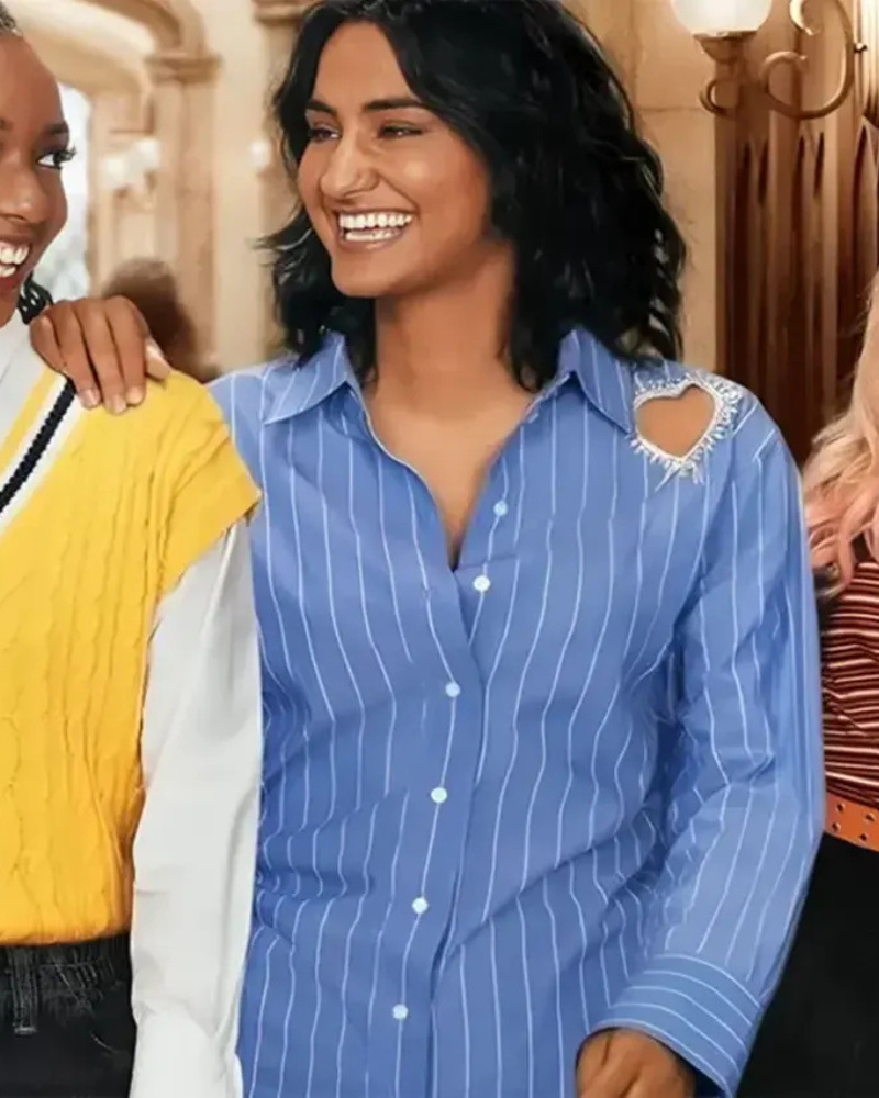 The Sex Lives Of College Girls S03 Amrit Kaur Heart Cut Blue Shirt