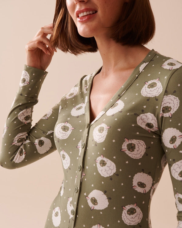 The Bachelor S29 Alexe Godin Sheep Print Sleep Romper