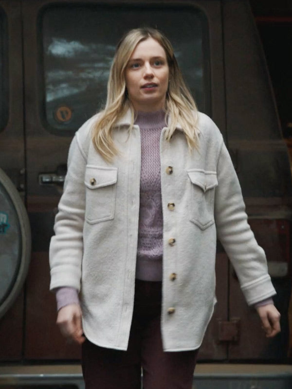 Kira Stine Tracker S01 White Sherpa Jacket