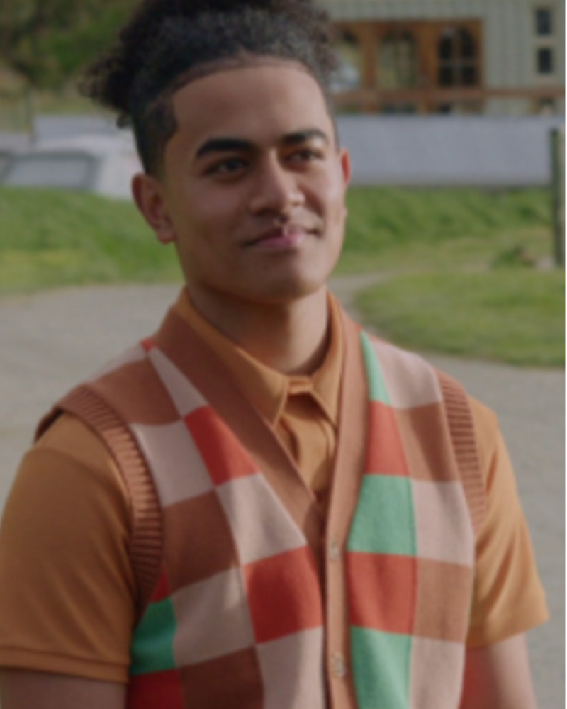 Under The Vines S03 Orange Checkered Knitted Vest