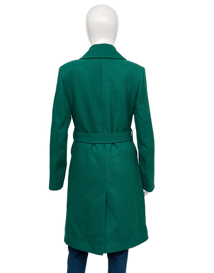 A Merry Scottish Christmas 2023 Lacey Chabert Green Coat