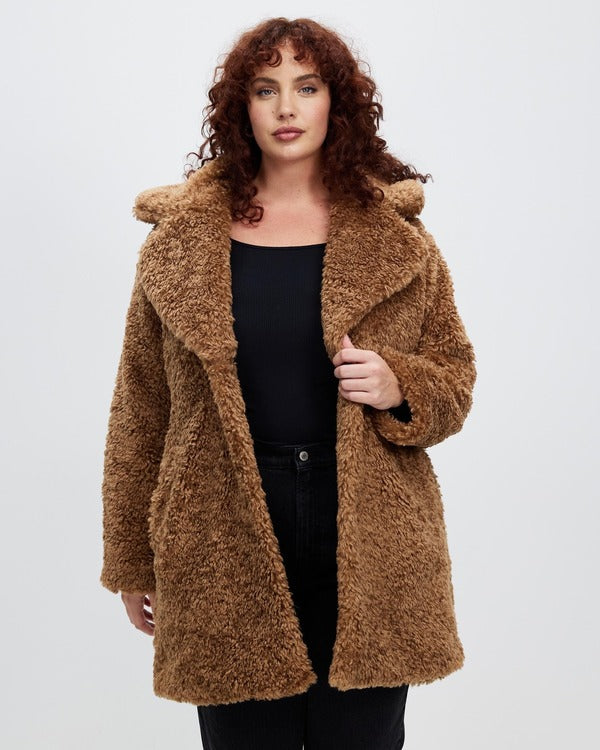 Christina In The Country S02 Christina Hall Brown Fur Coat